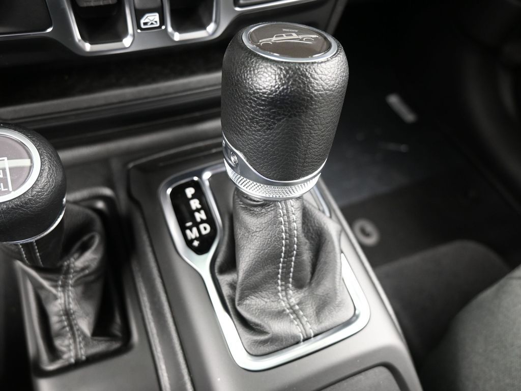 New 2026 black clearcoat Jeep Sport image 19