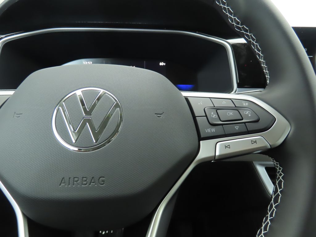 Thumbnail: 2026 Volkswagen Taos - 12