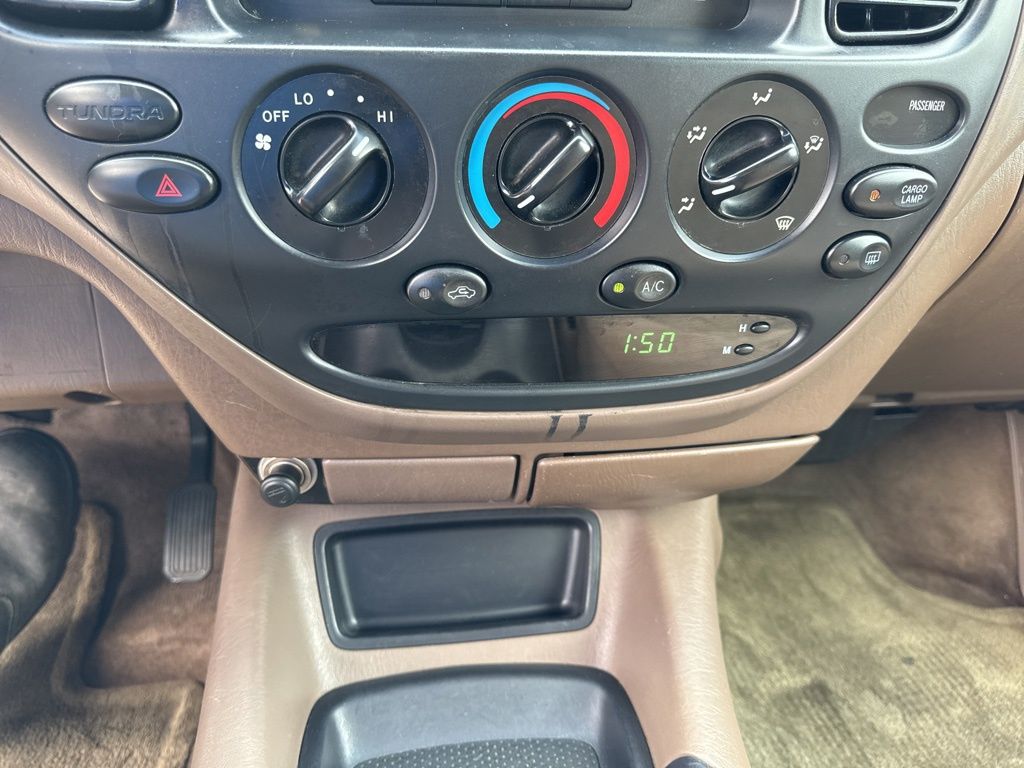2004 Toyota Tundra SR5