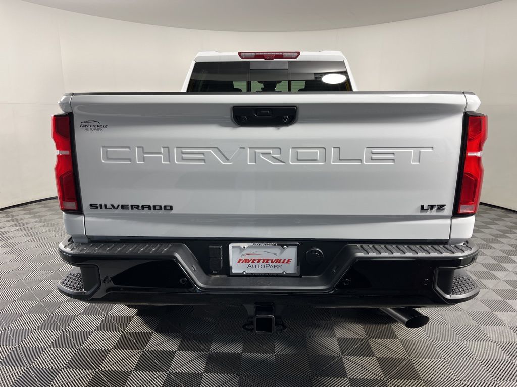 Thumbnail: 2025 Chevrolet Silverado 2500 - 4
