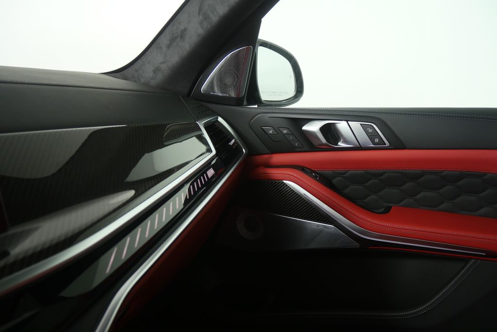 Thumbnail: 2026 BMW X5 - 25