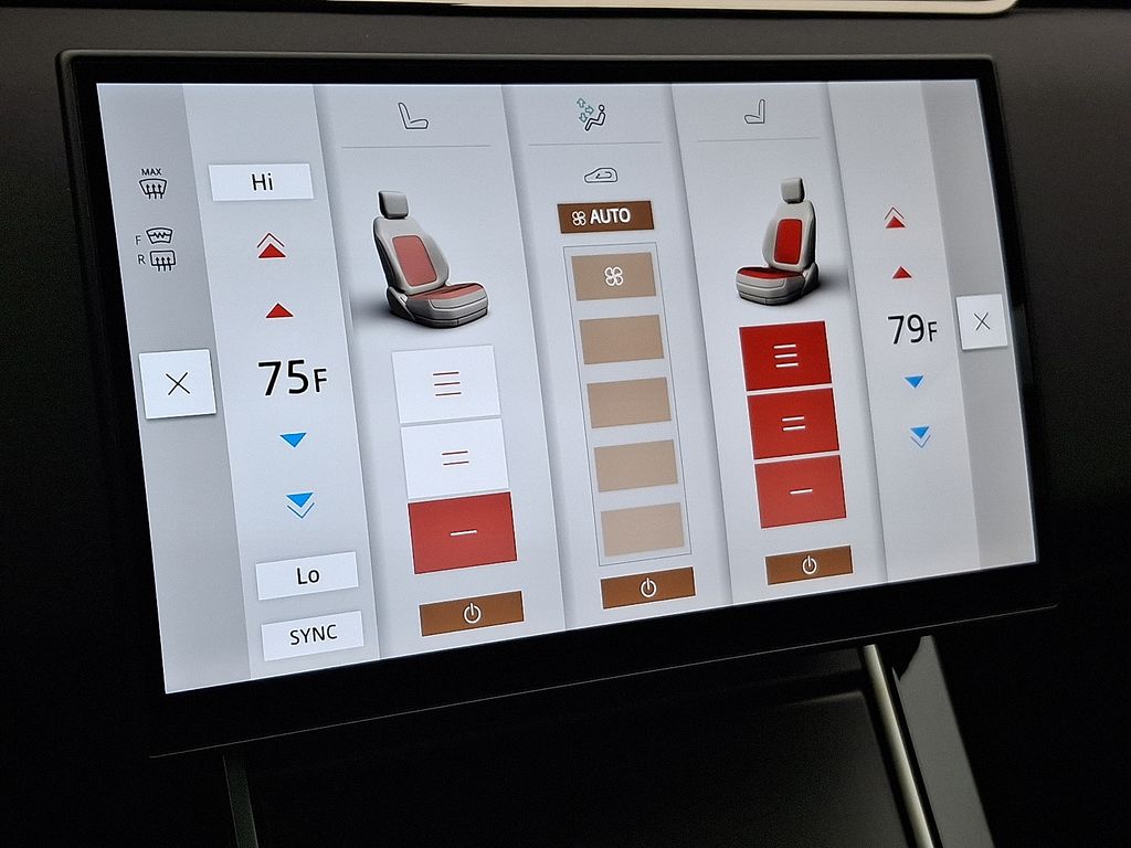 Thumbnail: 2026 Land Rover Range Rover Evoque - 13