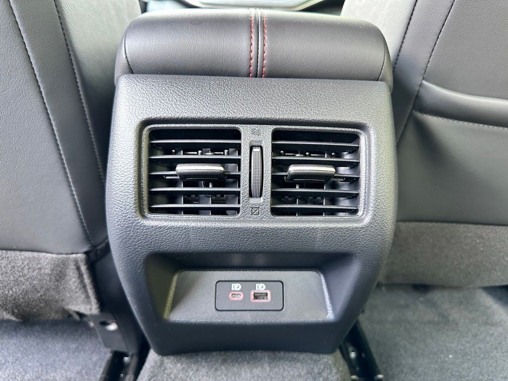 New 2026 Pearl White/Super Black Nissan 2.5 SR image 18