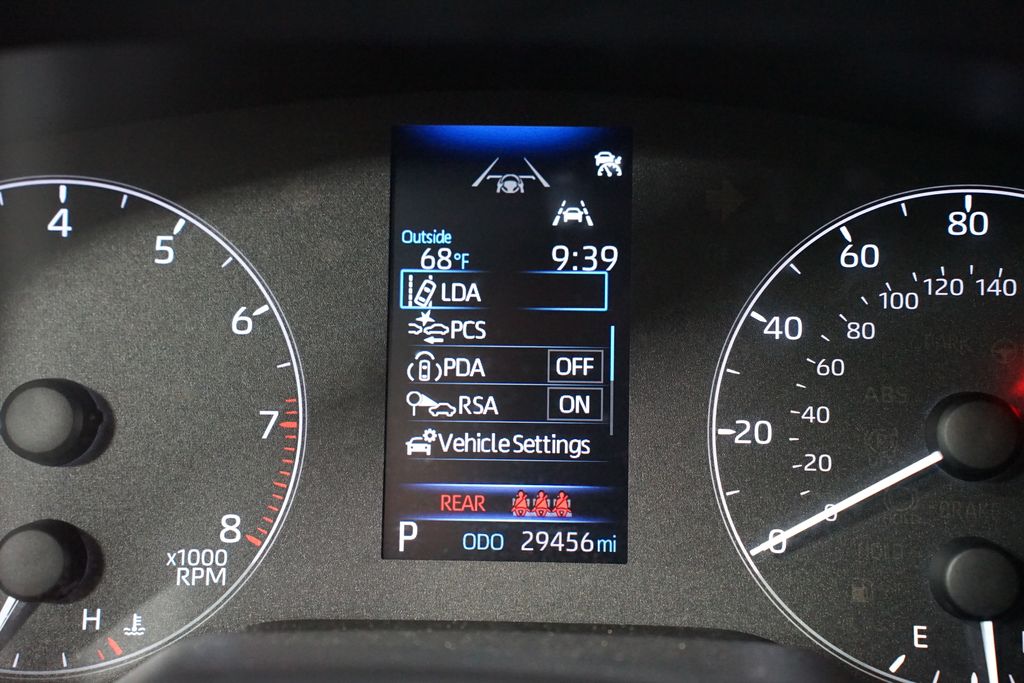 Thumbnail: 2023 Toyota Corolla - 16