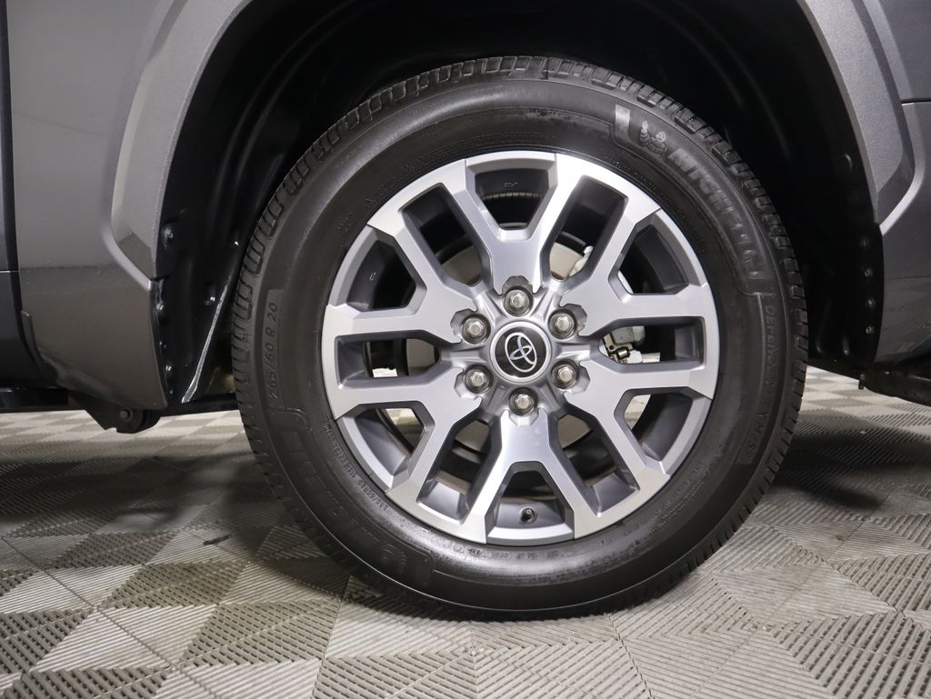 Thumbnail: 2023 Toyota Tundra - 31