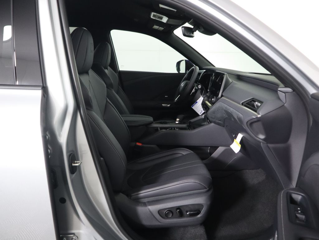 Thumbnail: 2026 Lexus TX - 21