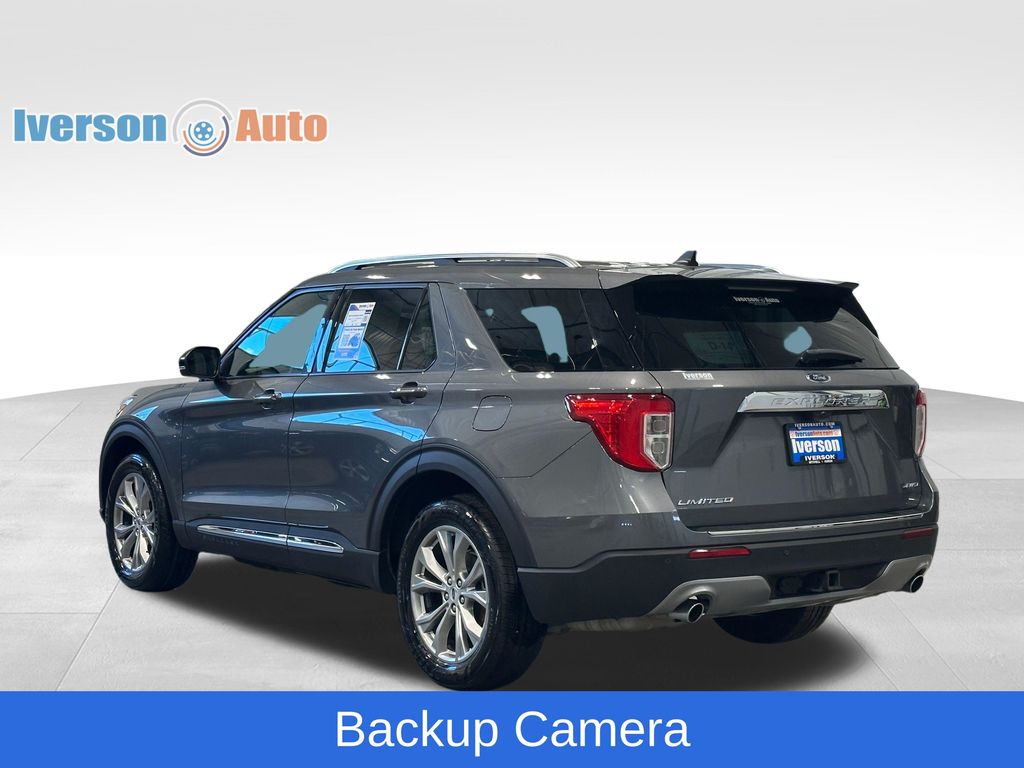 View vehicle photo 7