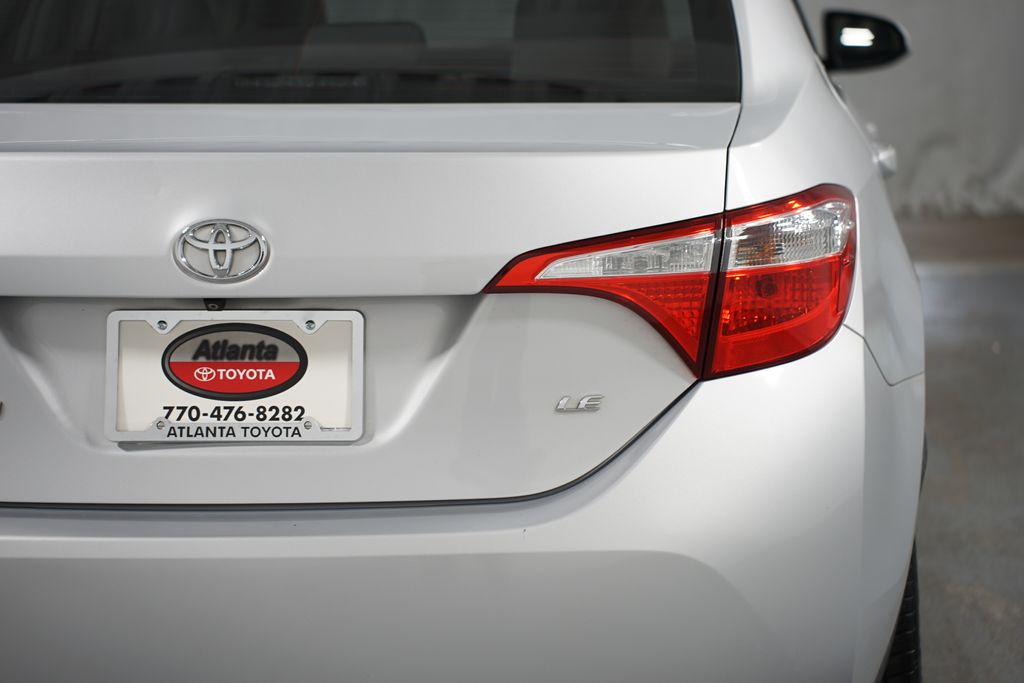 2015 Toyota Corolla LE 10