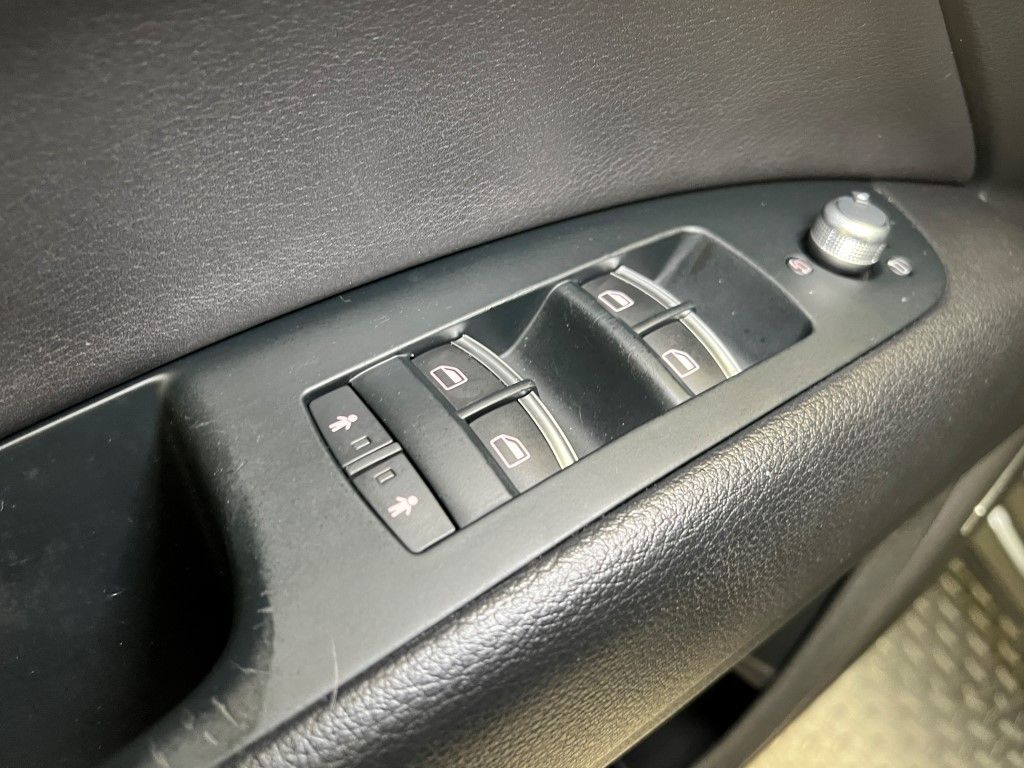 Thumbnail: 2015 Audi Q7 - 25