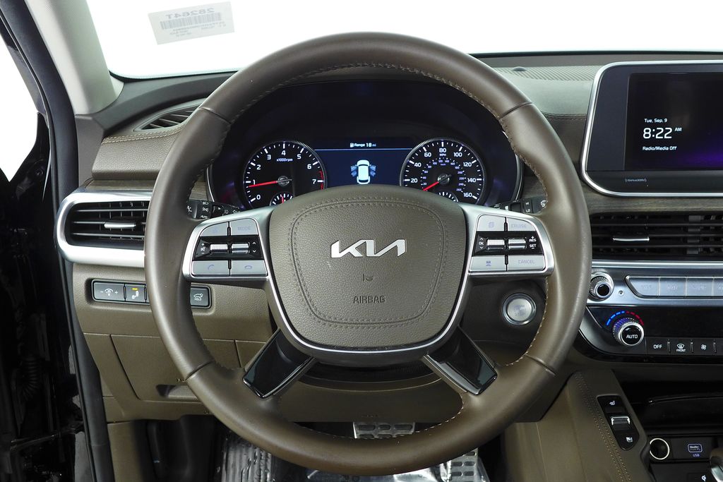 Thumbnail: 2022 Kia Telluride - 28