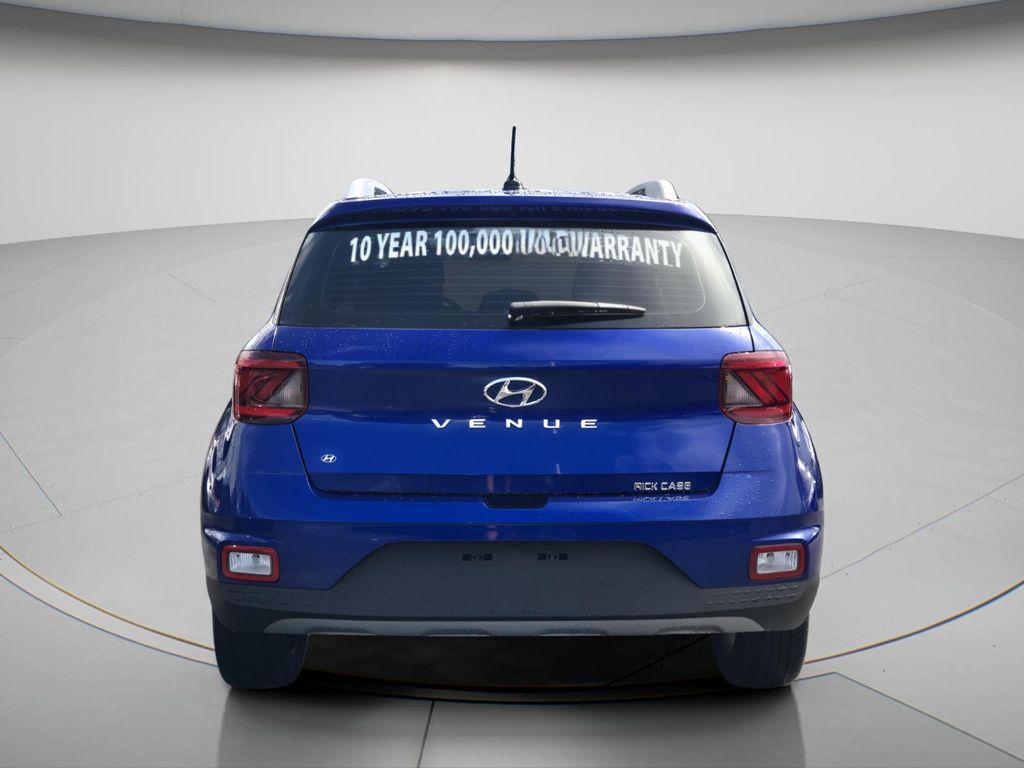 2024 Hyundai Venue - $17,599