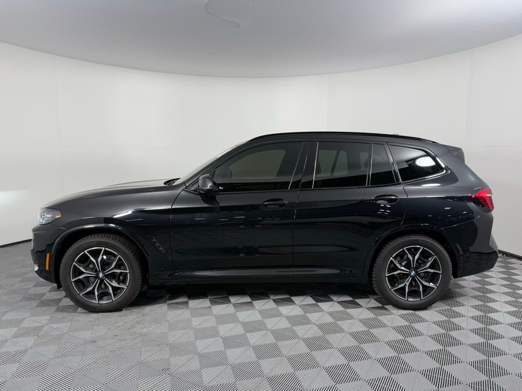 2022 BMW X3 xDrive30i 8