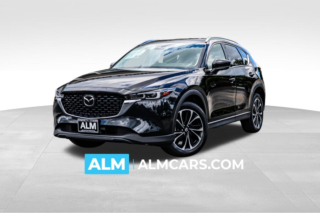 2023 Mazda CX-5 S Premium package
