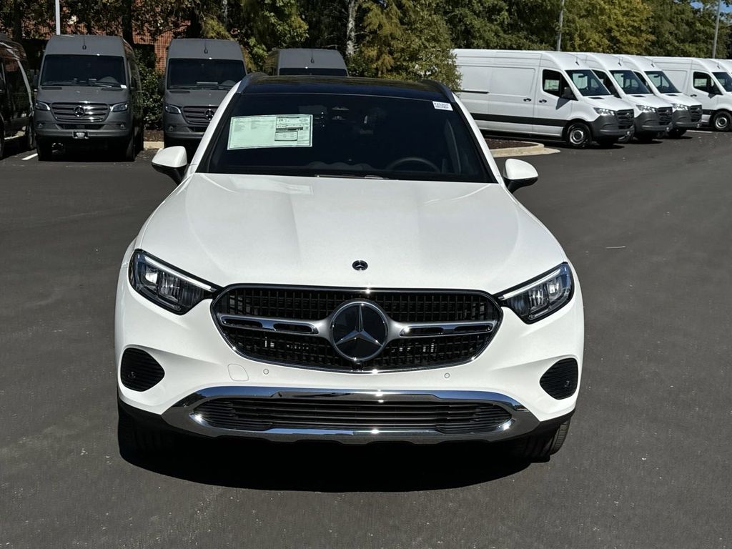 2025 Mercedes-Benz GLC GLC 300 3