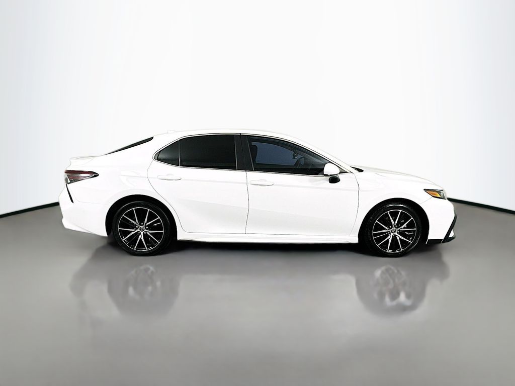Thumbnail: 2021 Toyota Camry - 4