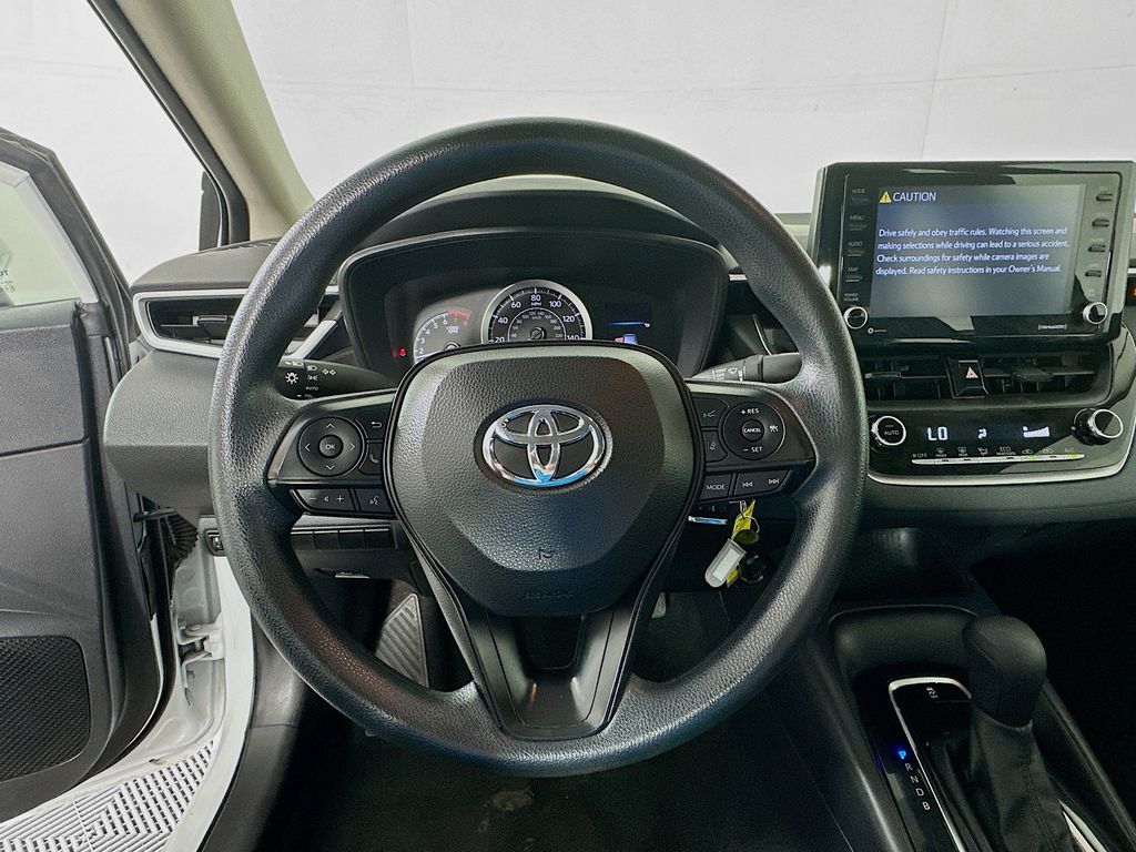 2022 Toyota Corolla LE 11