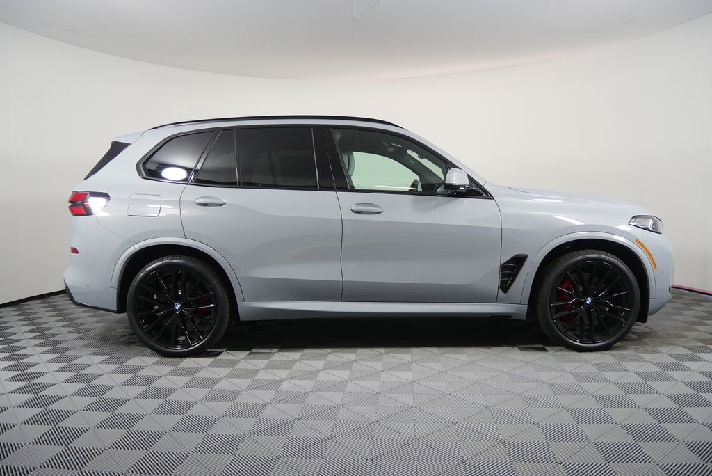 Thumbnail: 2026 BMW X5 - 6