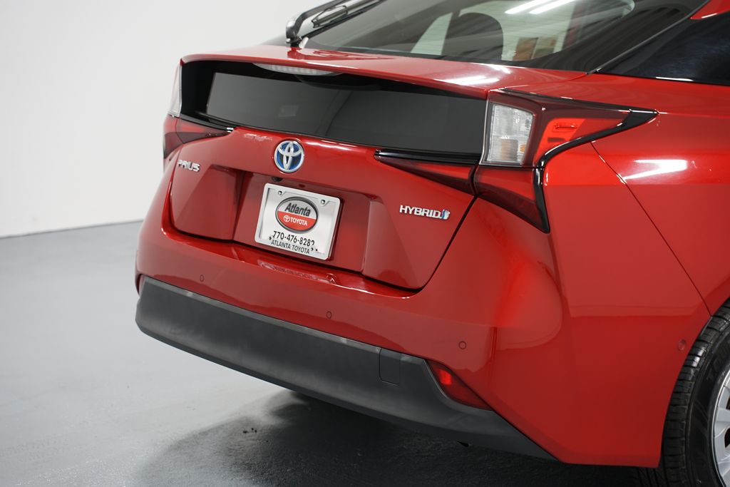 Thumbnail: 2021 Toyota Prius - 9