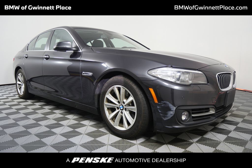 Thumbnail: 2016 BMW 5 Series - 1