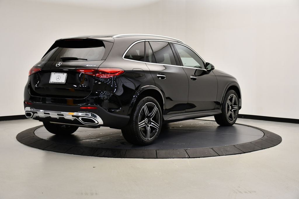 2025 Mercedes-Benz GLC 300 5