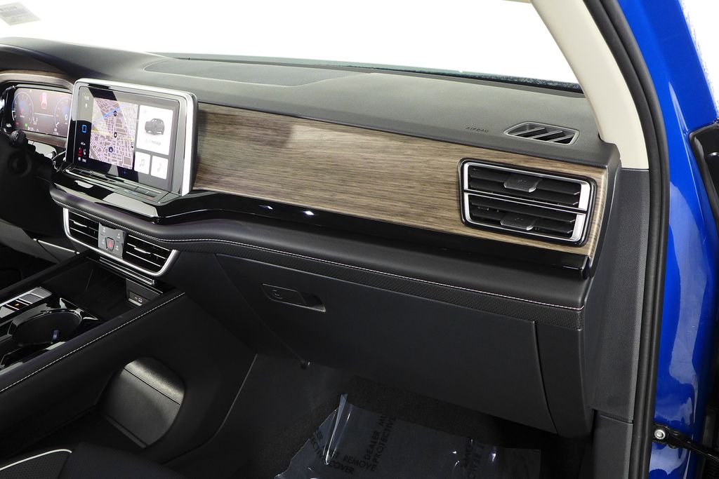 Thumbnail: 2025 Volkswagen Atlas - 15