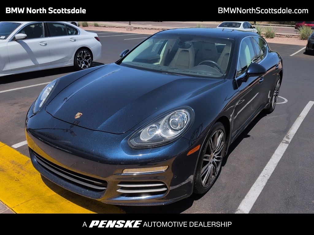 2016 Porsche Panamera 4S