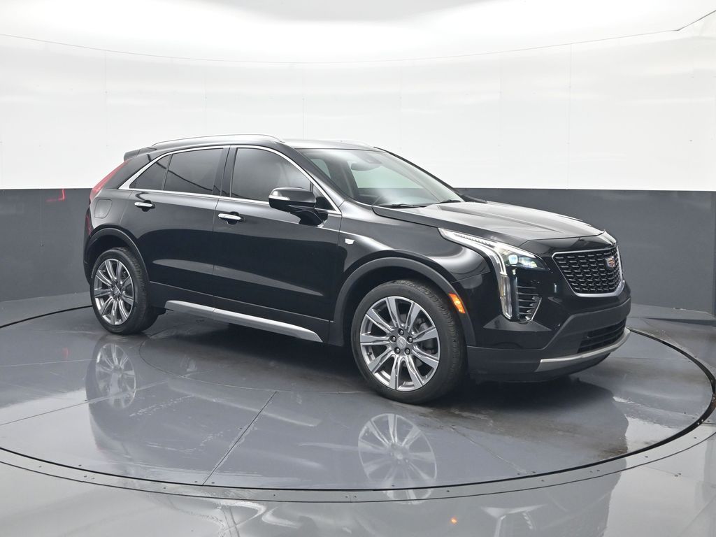 2023 Cadillac XT4 Premium Luxury FWD