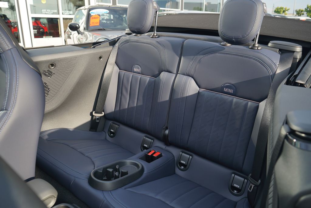Thumbnail: 2026 MINI Cooper - 8