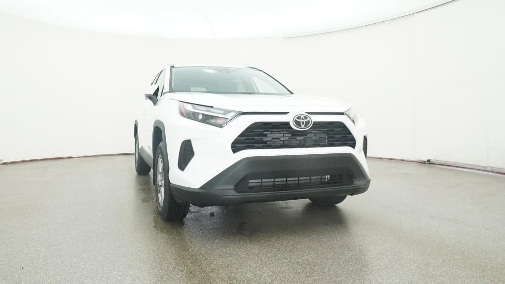 Thumbnail: 2025 Toyota RAV4 - 3