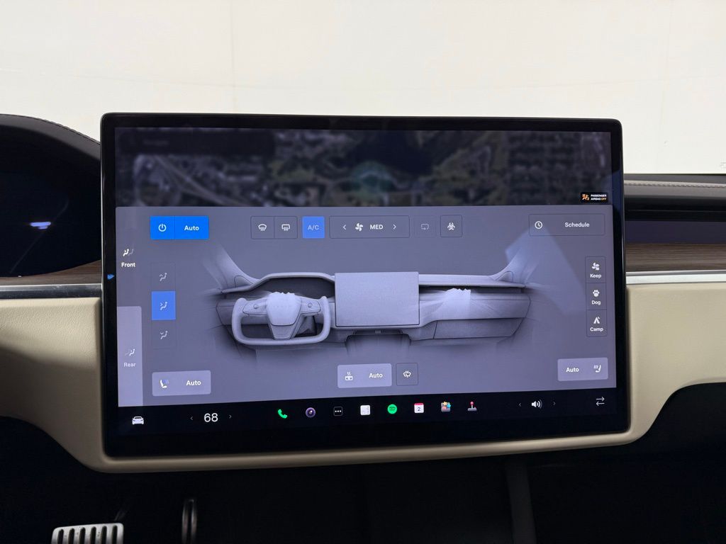 Thumbnail: 2021 Tesla Model S - 17