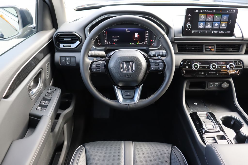 Thumbnail: 2025 Honda Pilot - 21