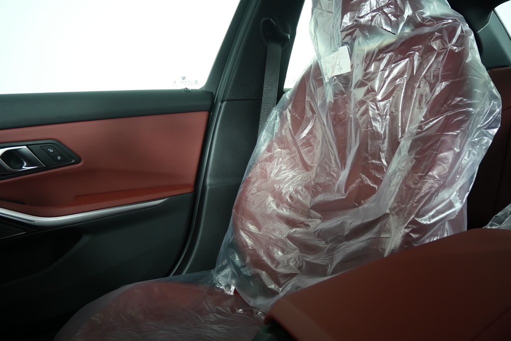 Thumbnail: 2026 BMW 3 Series - 22