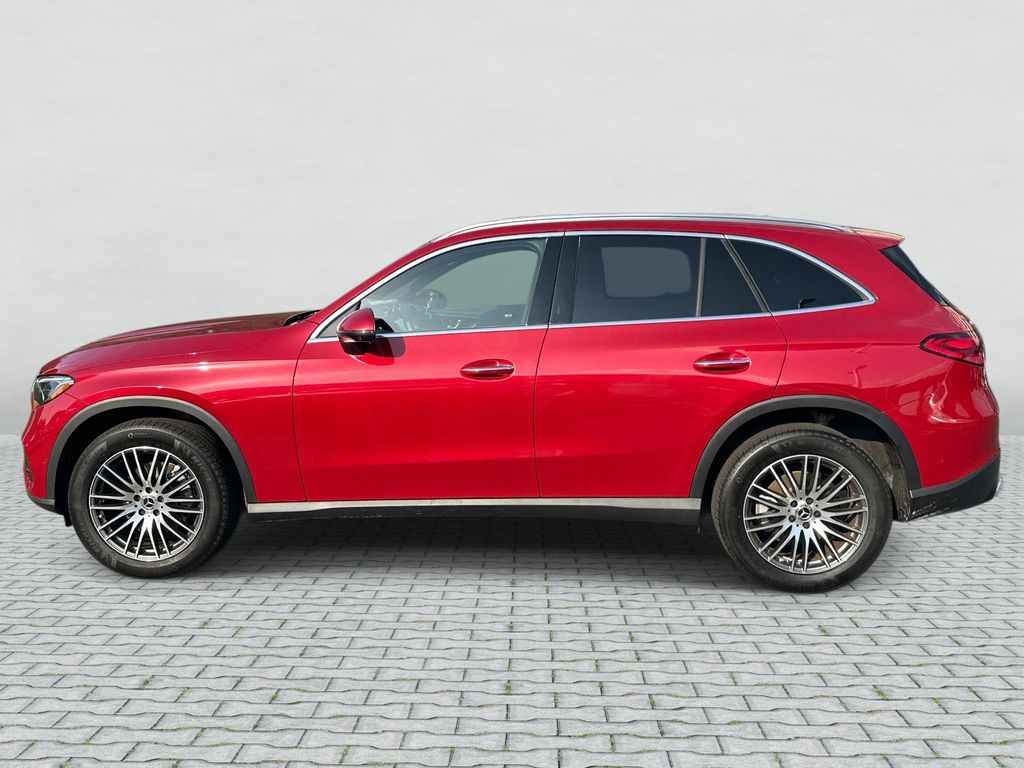 Thumbnail: 2026 Mercedes-Benz GLC - 8
