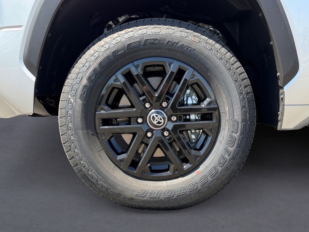 View vehicle photo 4