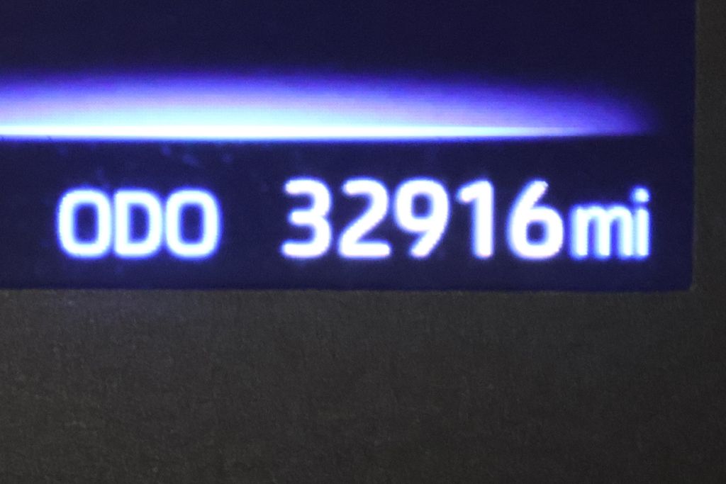 Thumbnail: 2023 Toyota Corolla Cross - 25