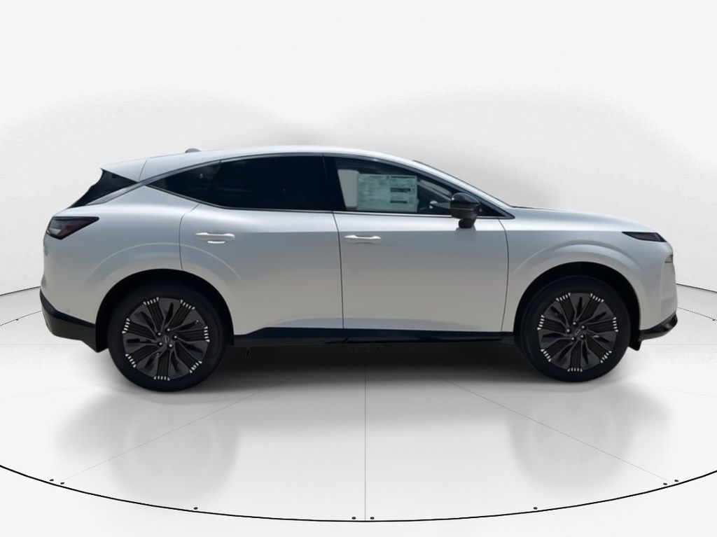 2025 Everest White Pearl Tricoat Nissan Murano Platinum AWD SUV