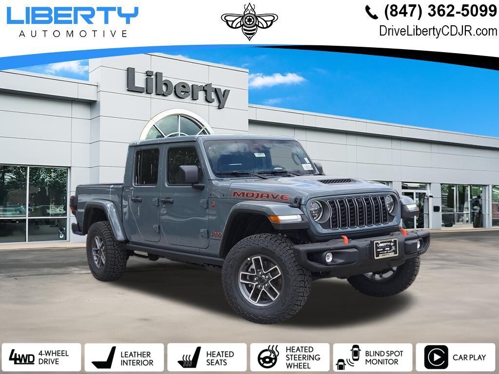 Anvil Clearcoat 2026 Jeep Gladiator Pickup Truck Four-Wheel Drive 8-Speed Automatic