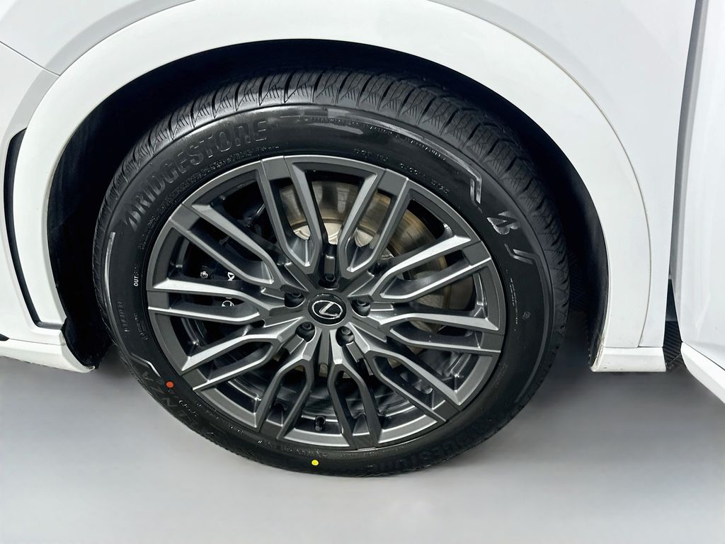 Thumbnail: 2024 Lexus RX - 32