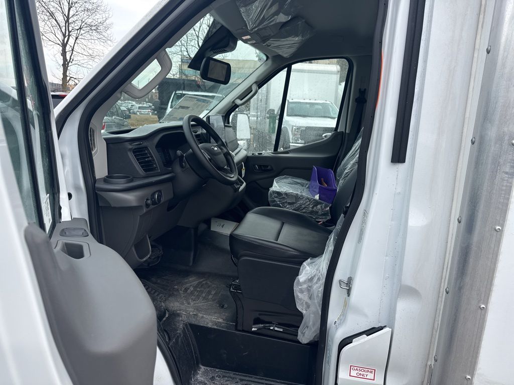 2026 Ford Transit-350 Cutaway 