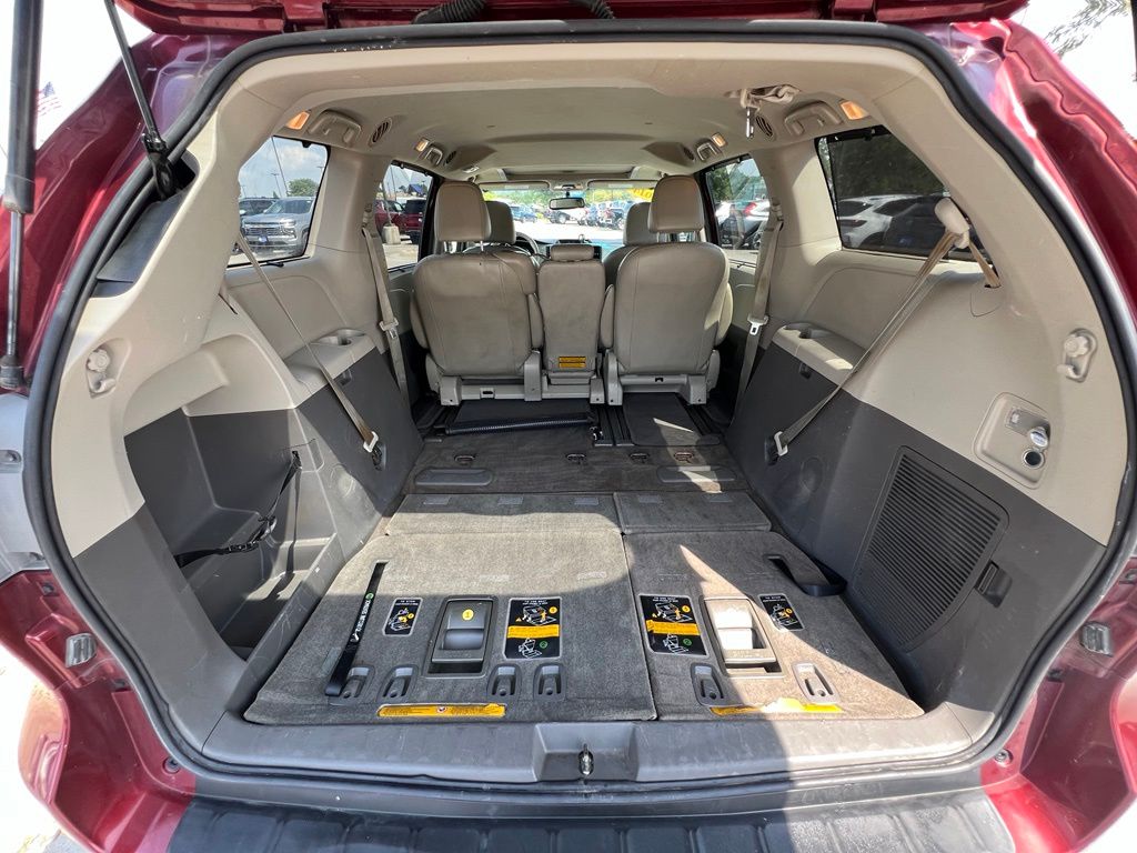 Used 2014 Toyota Sienna Van