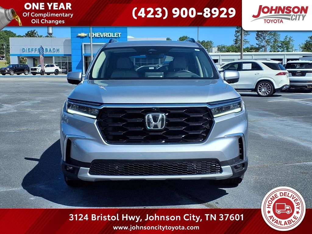 Lunar Silver Metallic 2024 Honda Pilot Elite AWD SUV / Crossover All-Wheel Drive Automatic