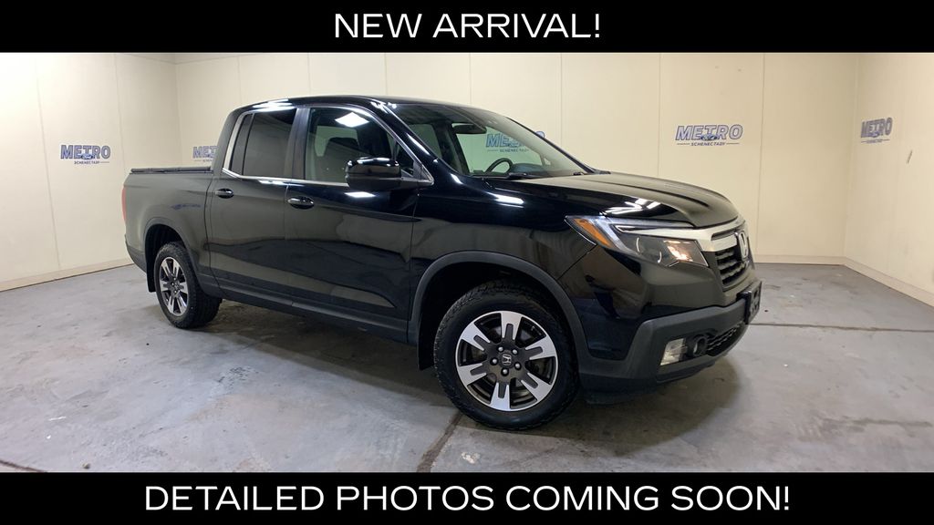 Black 2018 Honda Ridgeline Pickup Truck All-Wheel Drive 6-Speed Automatic