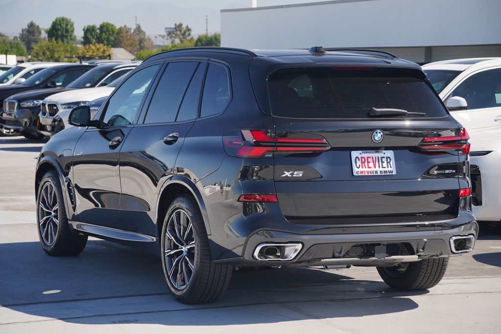 2025 BMW X5 xDrive50e 7