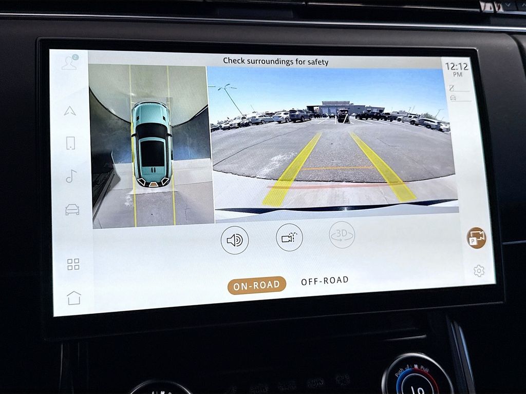 Thumbnail: 2023 Land Rover Range Rover Sport - 15