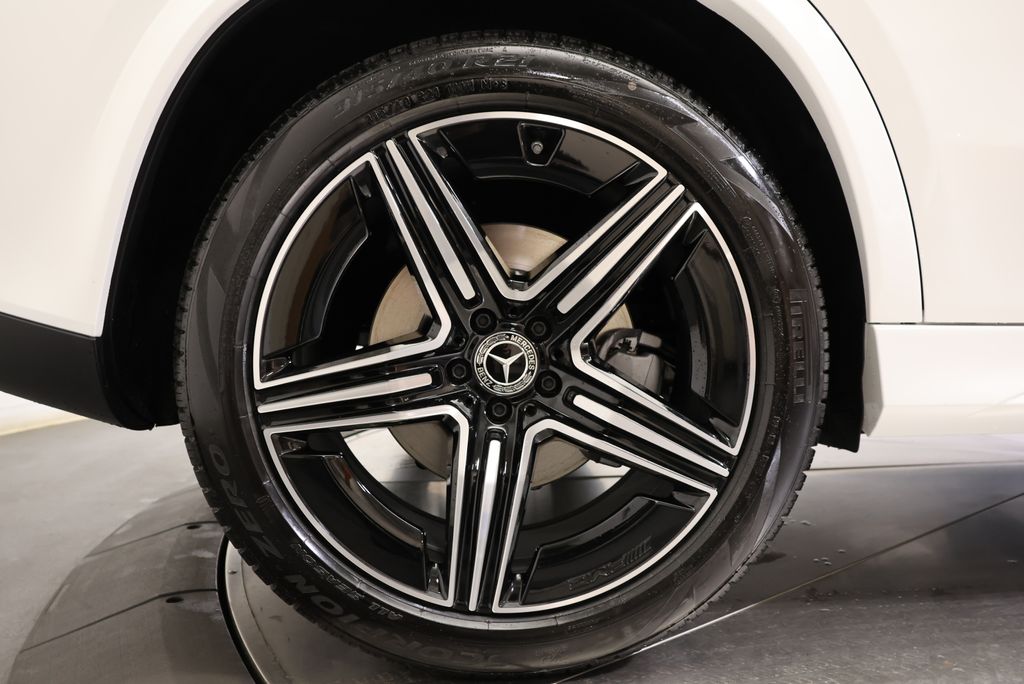 Thumbnail: 2026 Mercedes-Benz GLE - 13