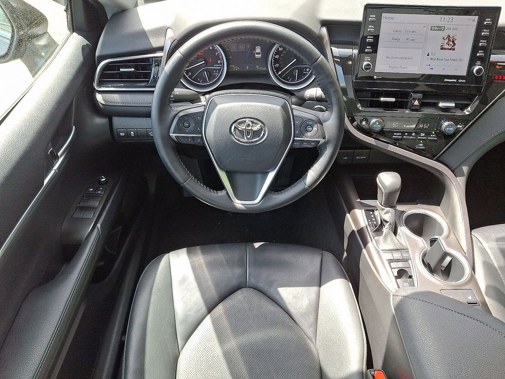 2022 Toyota Camry XLE 11