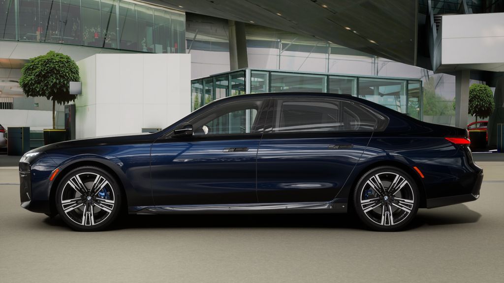 Thumbnail: 2026 BMW 7 Series - 30