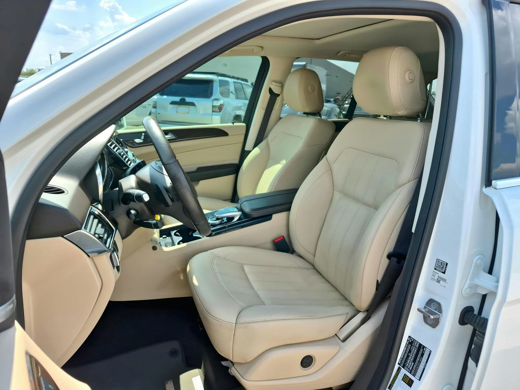 2019 Mercedes-Benz GLE GLE 400 White at Central Houston Nissan