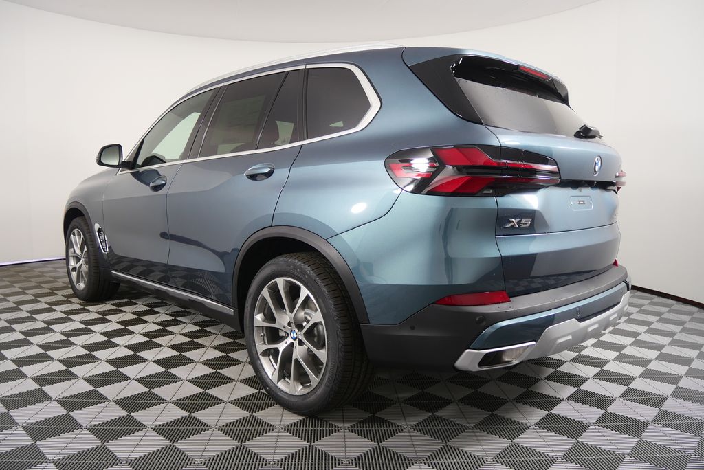 Thumbnail: 2026 BMW X5 - 5