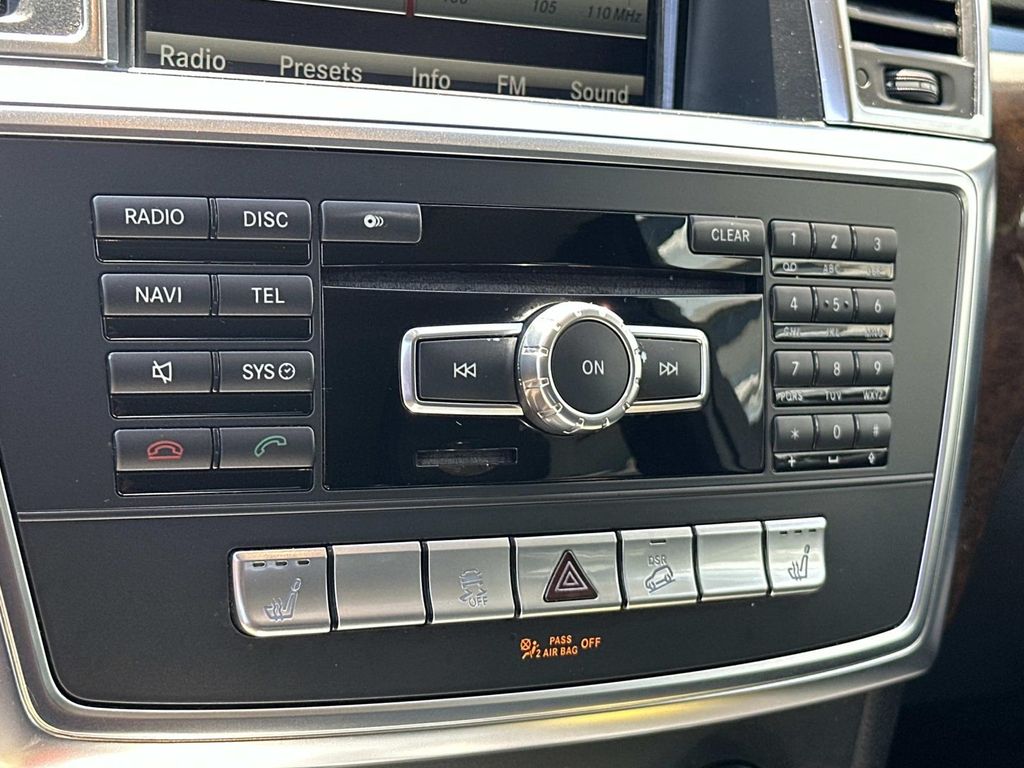 Thumbnail: 2014 Mercedes-Benz M-Class - 24